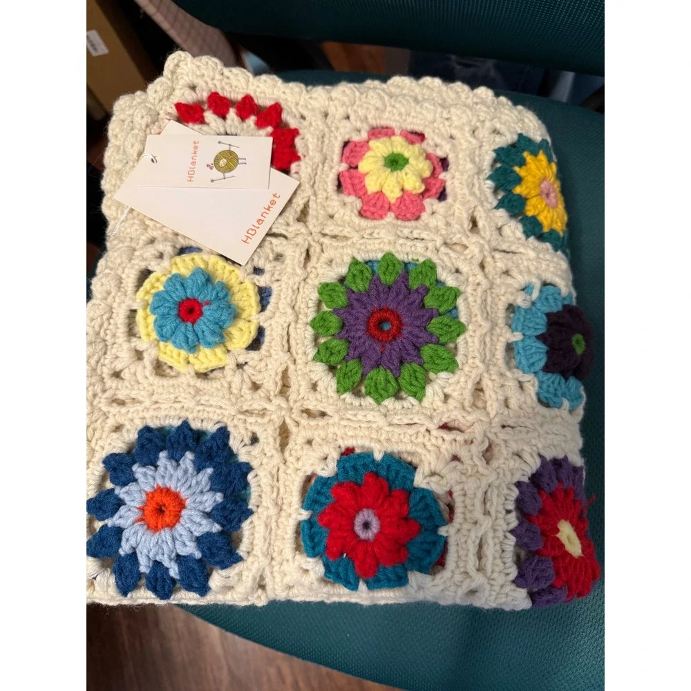 HBlanket Crochet Floral Granny Square Throw Blanket Multicolor Boho Cream NEW